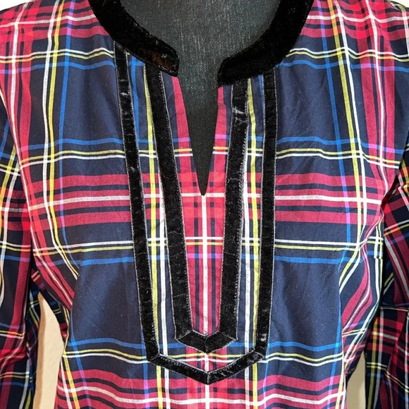 TALBOTS Petite Women’s Split-Neck Tunic Blouse Top Red Cabin Plaid Velvet - Picture 4 of 14